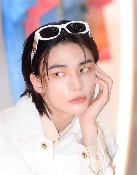 hyunjin Versace model